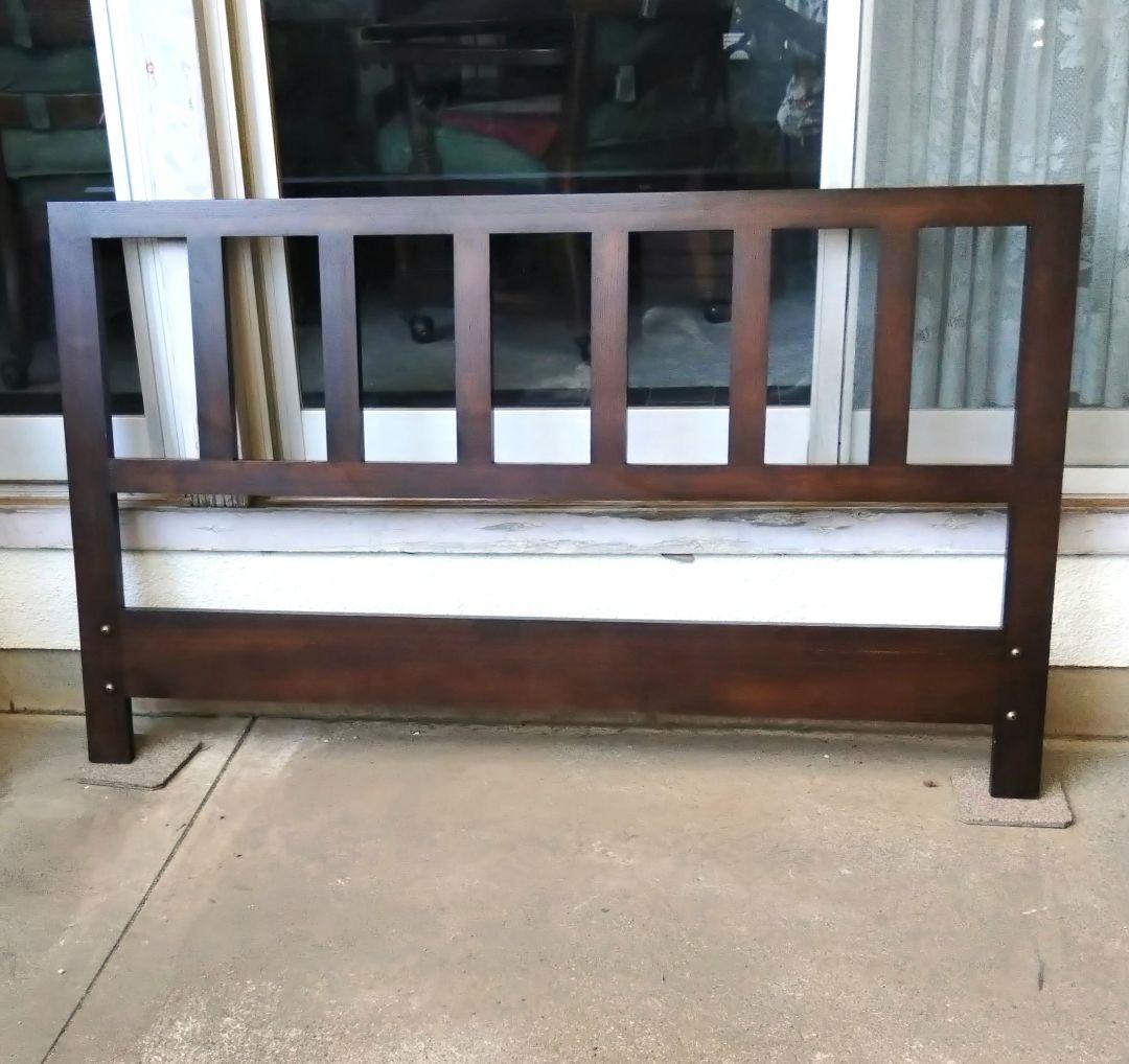 大塚家具　木製ダブルベッド　フレーム　ダークブラウン　高級品　艶有り　引き取り可
