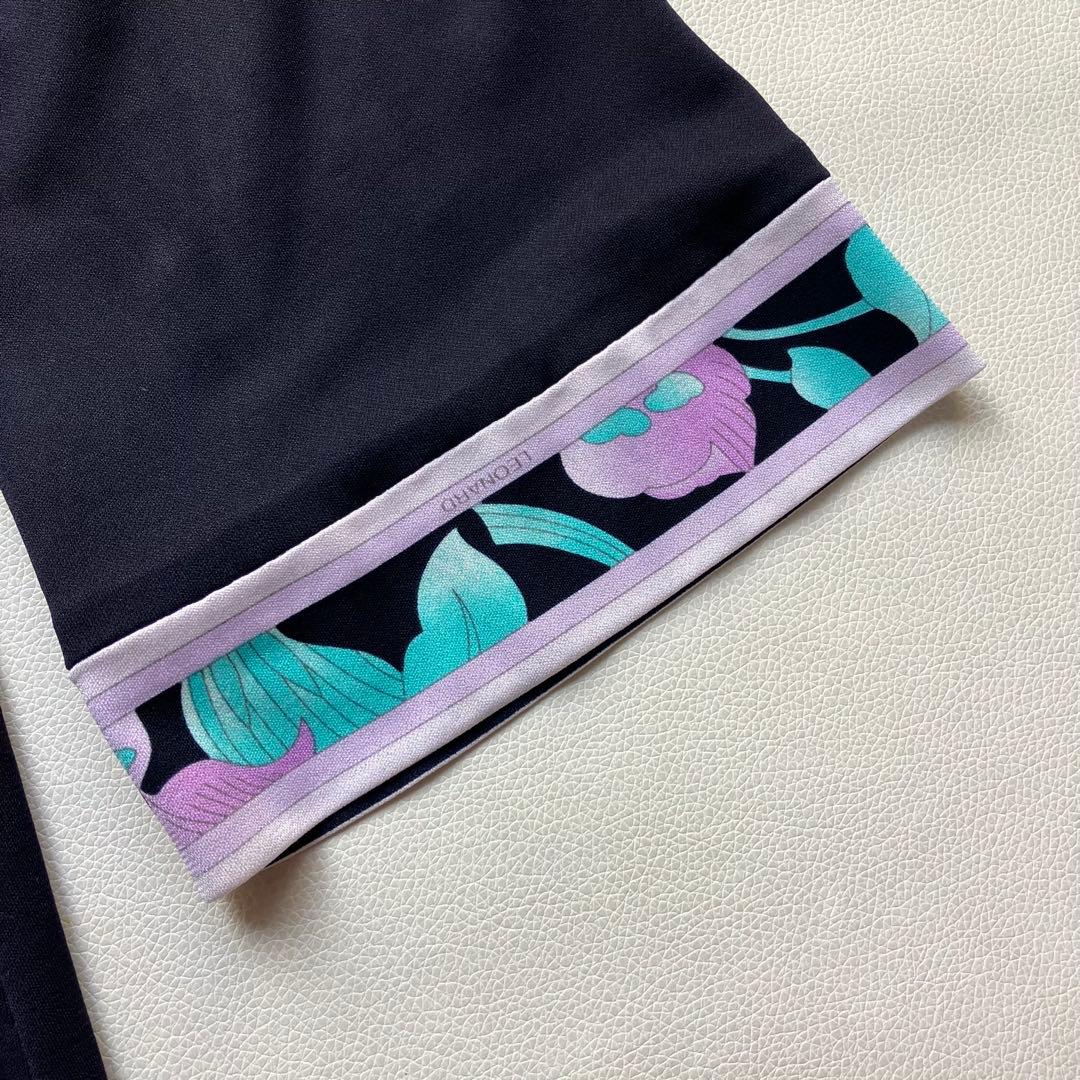 近年美品　レオナール 大きいサイズ44 チュニック　カンカン　花柄