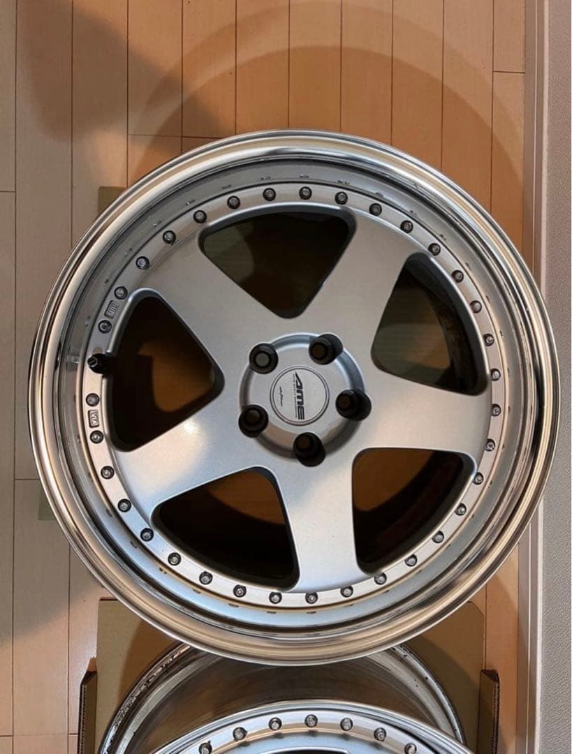 4本　AME シャレンVFX 20インチ シルバー 5スポーク　深リム