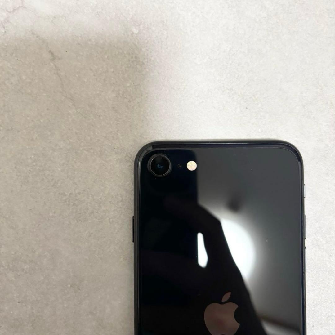 【美品】iPhone SE 第3世代 64GB バッテリー100％ SIMフリー