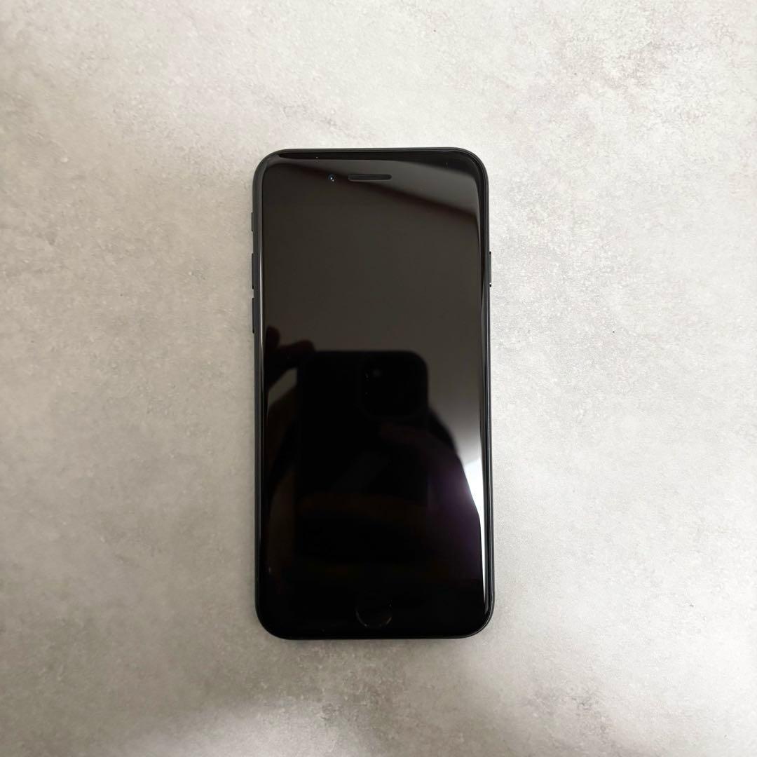 【美品】iPhone SE 第3世代 64GB バッテリー100％ SIMフリー