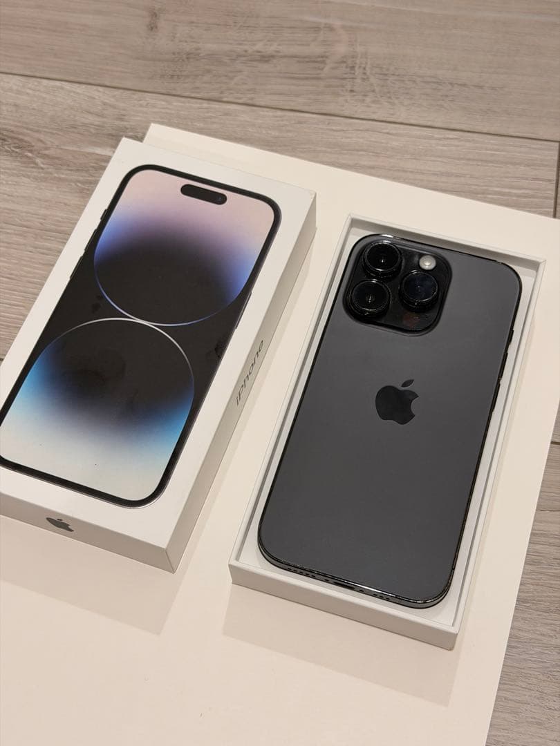 【シャッター音オフ可能！iPhone 14 Pro（256GB / ブラック）