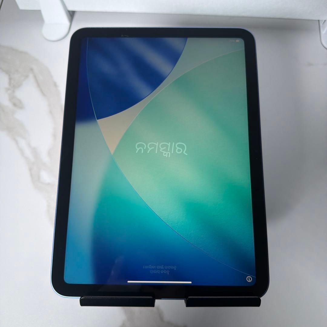 【美品】iPad 第10世代 64GB ブルー WiFiモデル