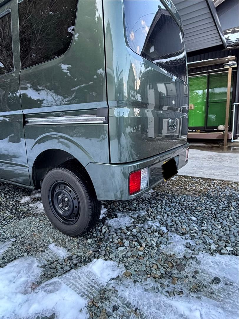 リアショートバンパー　da17エブリィ　ZVD