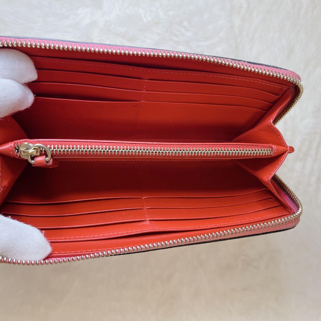 【人気モデル】Christian Louboutin ルブタン 長財布 ピンク