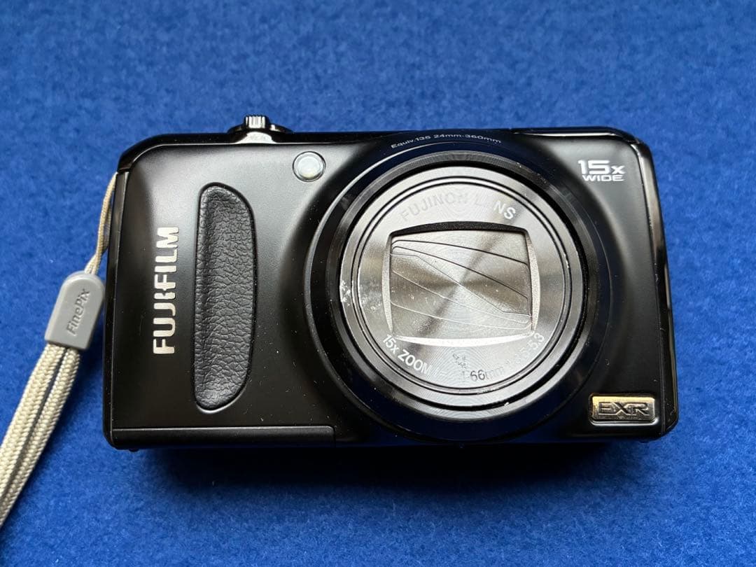 【美品・付属品完備】FUJIFILM FinePix F300EXR ブラック