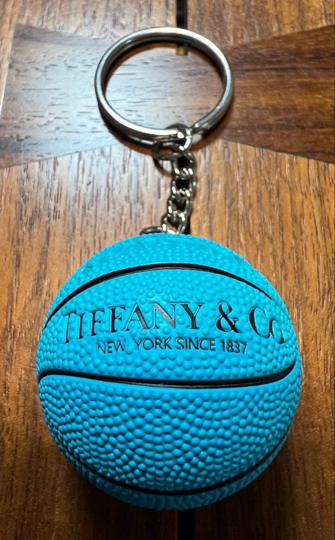 希少‼️Tiffany & Co.×SPALDINGバスケットボール型キーホルダー