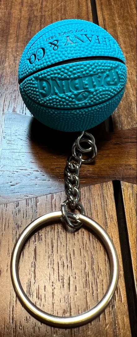 希少‼️Tiffany & Co.×SPALDINGバスケットボール型キーホルダー