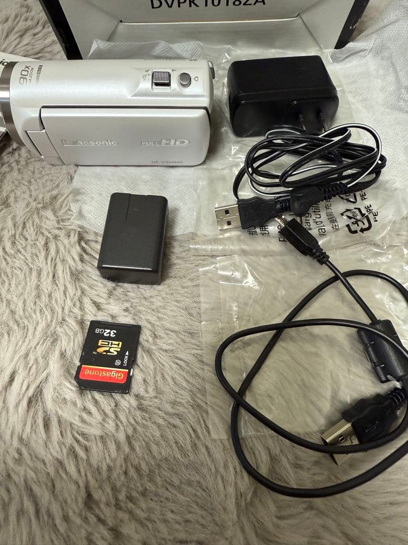 Panasonic HC-V360MS　ビデオカメラ 本体 ホワイト 付属品付