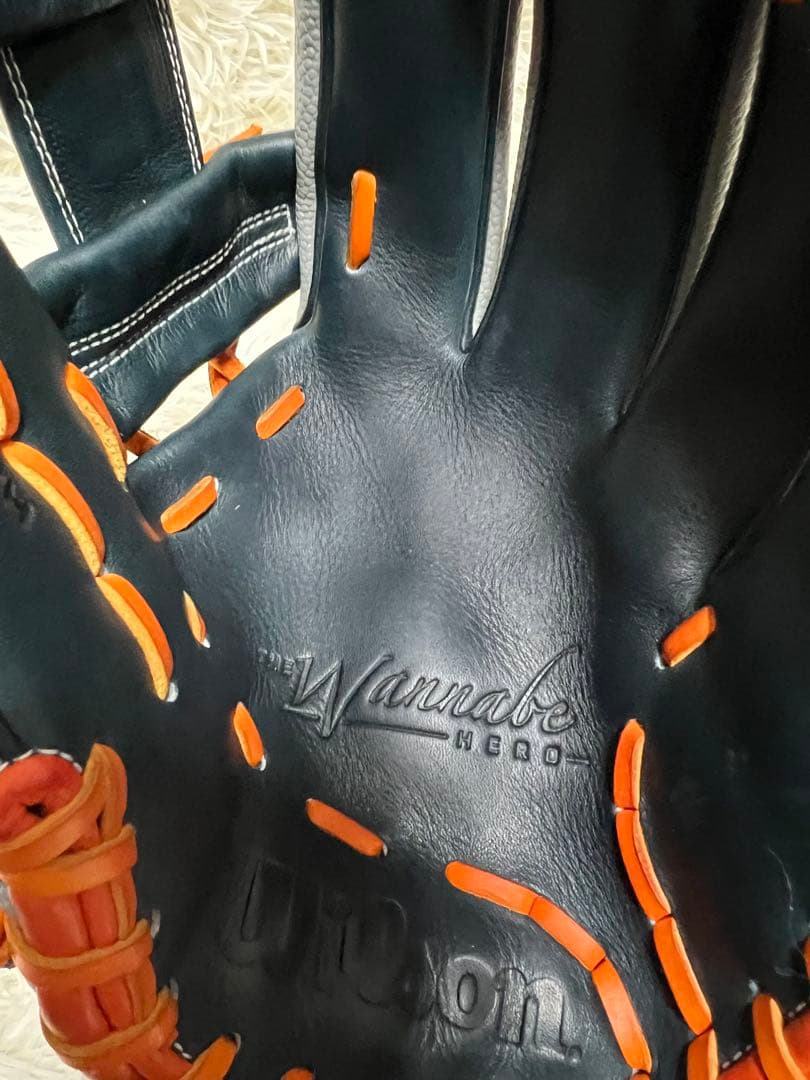 《極美品》ウィルソン　ワナビーヒーロー軟式内野手用グローブ