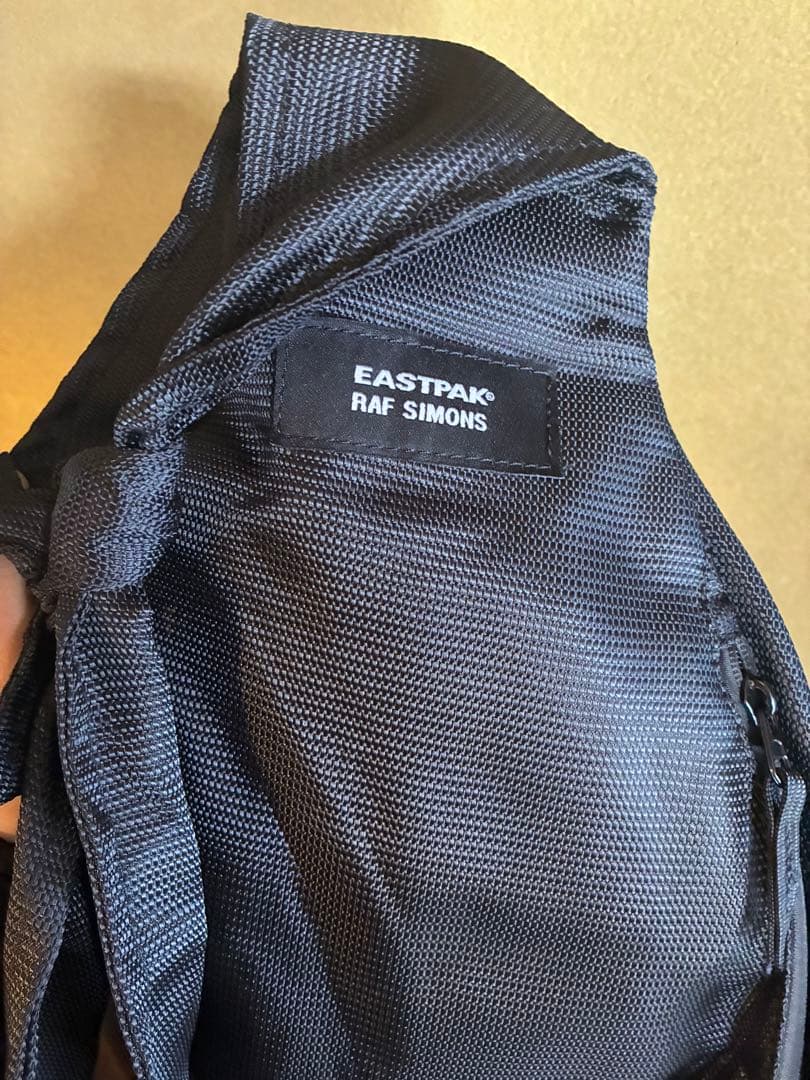 RAF SIMONS EASTPAKショルダーバッグ ブラック