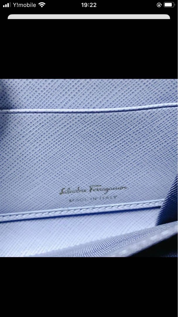 未使用SalvatoreFerragamoレザーラウンドジップ長財布　ガンチーニ