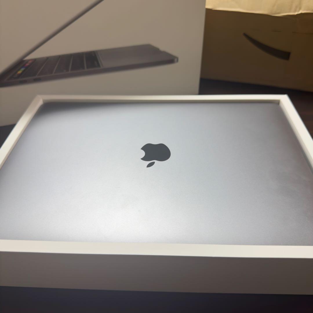 Apple MacBook Pro （13 インチ、2020)