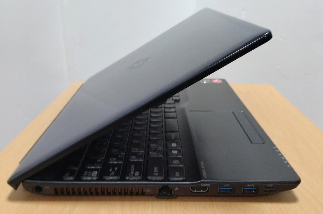 訳あり特価！富士通 Ryzen 3 3300U/SSD256GB/メモリ8GB