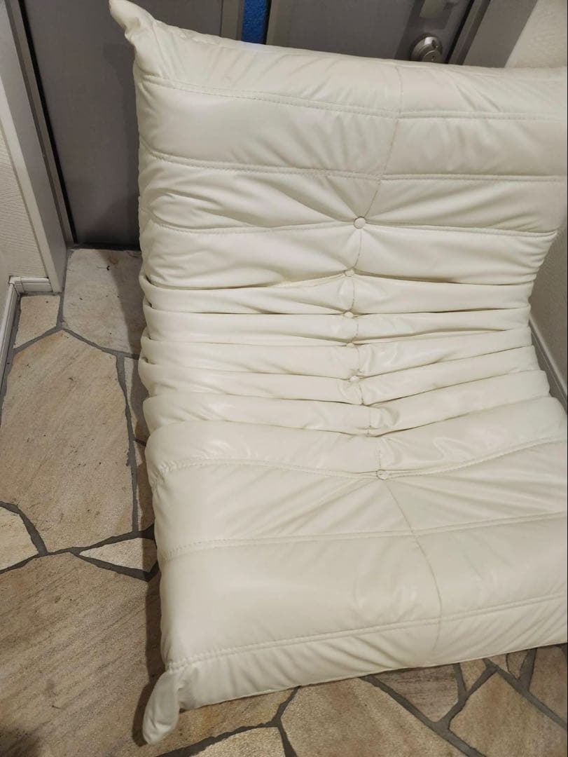 リプロダクトligne rosetリーンロゼ　トーゴ レザーキャタピラーソファ