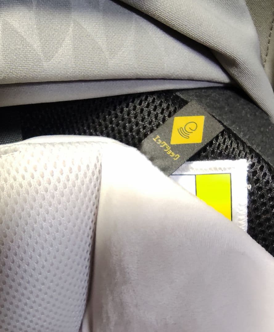 【超美品】コンビ THE S ISOFIX エッグショック ZA-670 最高級