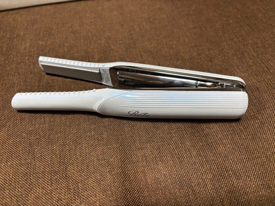 も*ち様 【美品】新型　AS02A ReFa リファビューテック　フィンガーアイ