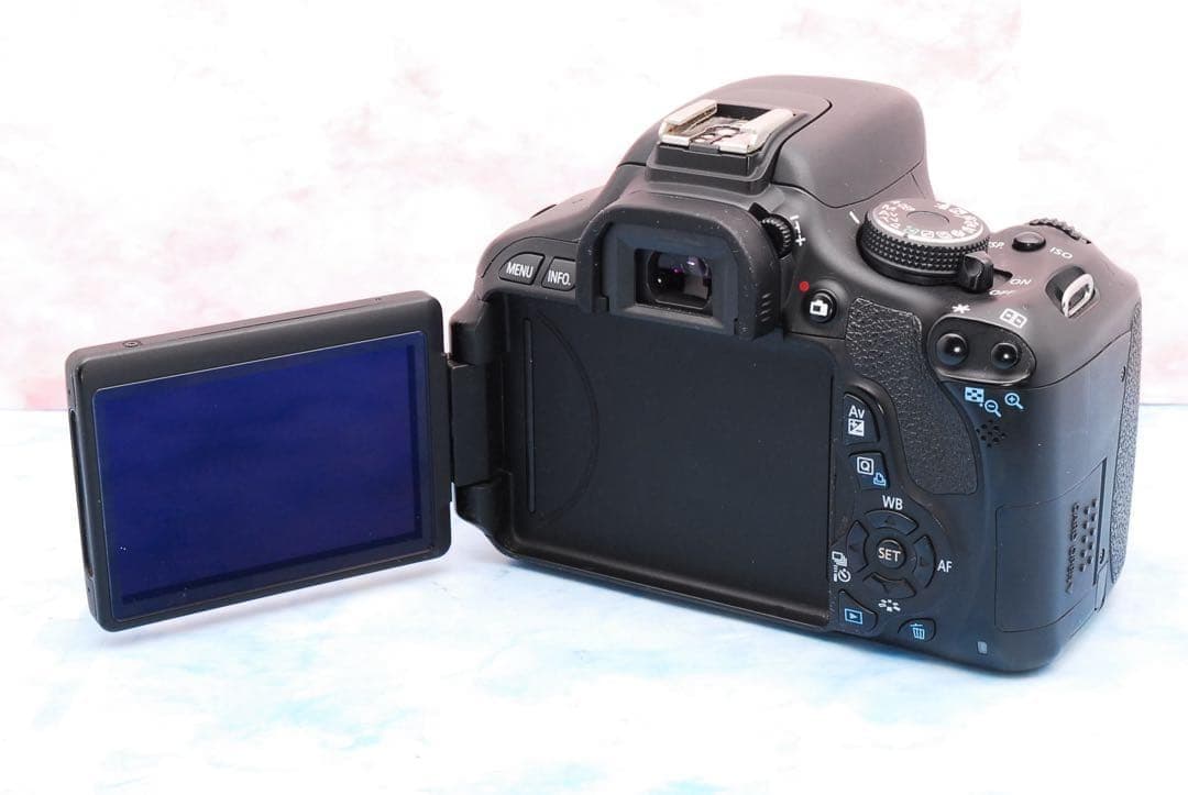 Canon EOS Kiss X5★バッグ付★一眼レフカメラ★カメラデビュー