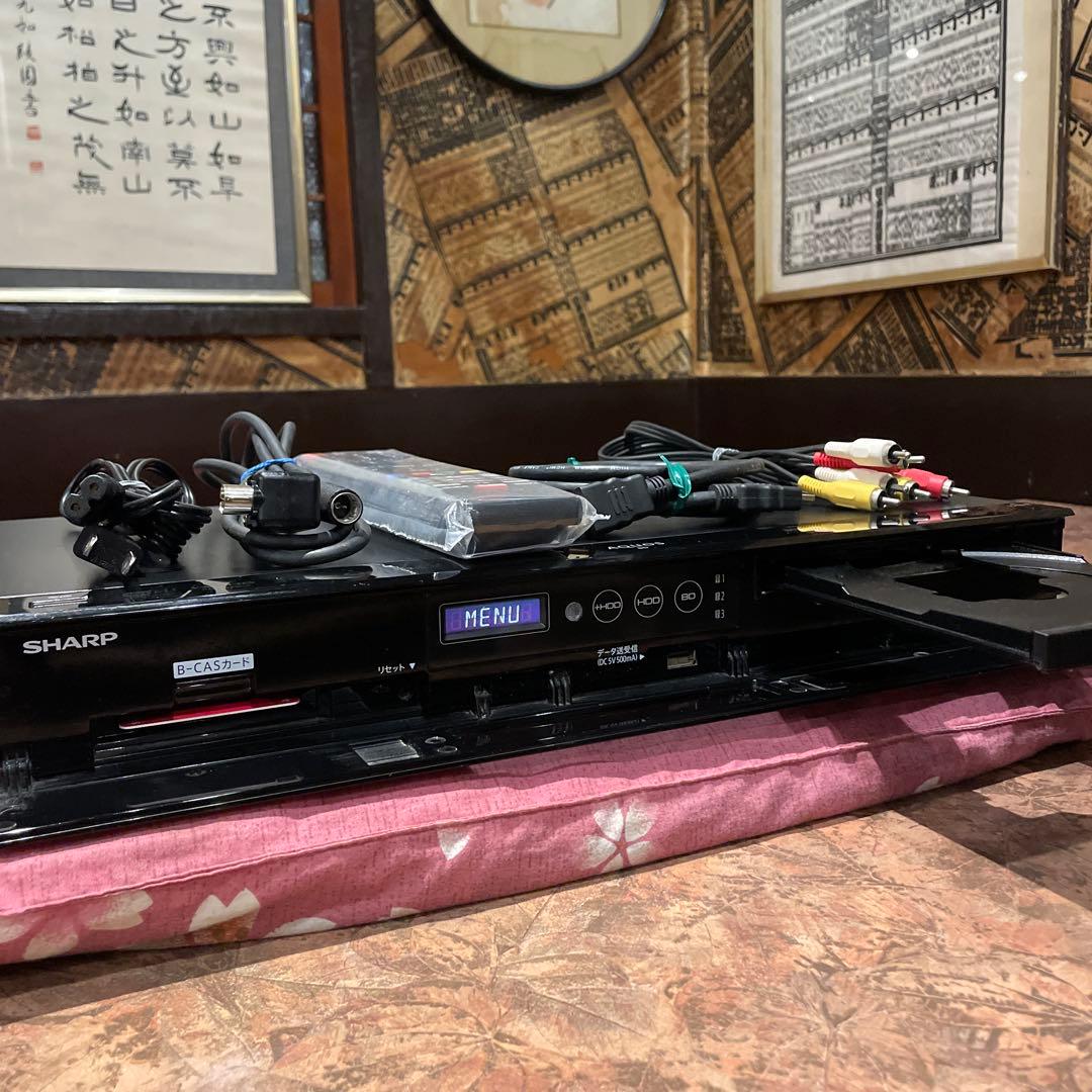 SHARP BD-T 1800 3番組T録画1000GB 新品リモ等付フル装備！