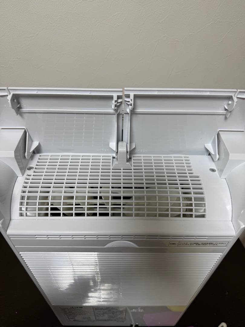 パナソニック 衣類乾燥除湿機 F-YHTX120 ナノイーX搭載 ハイブリッド式