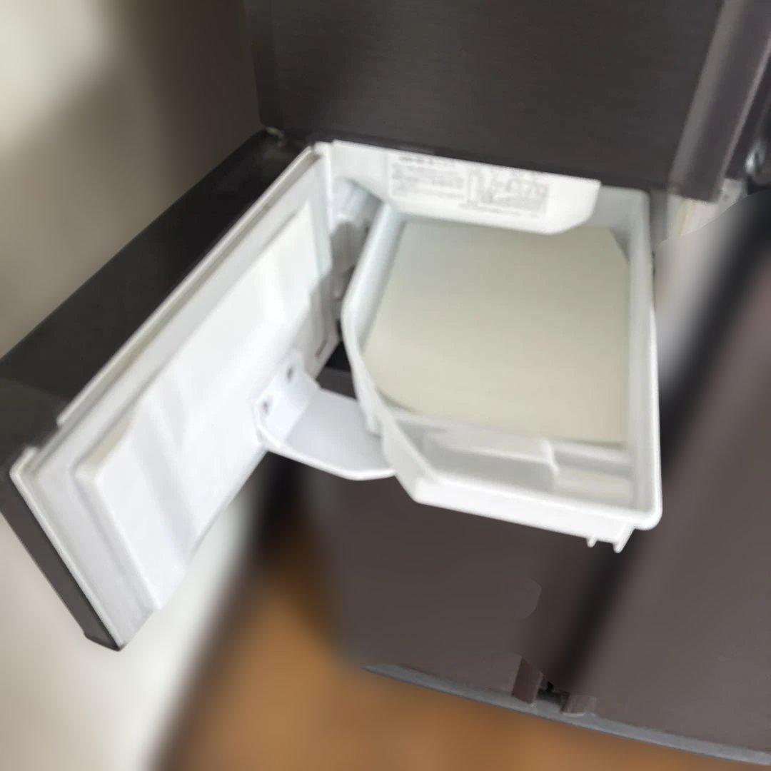 三菱ノンフロン冷凍冷蔵庫 MR-A15S-B 146L 2011年製