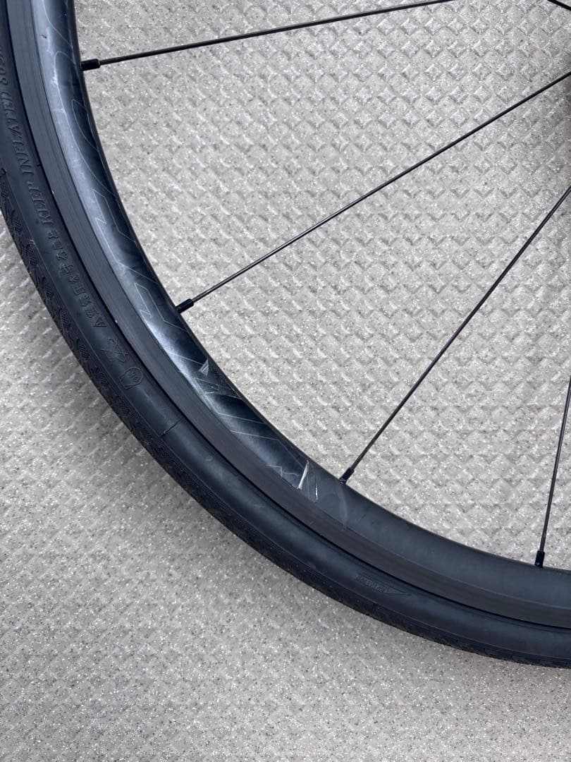 Vittoria ELUSION NERO シマノフリー 前後700cホイール
