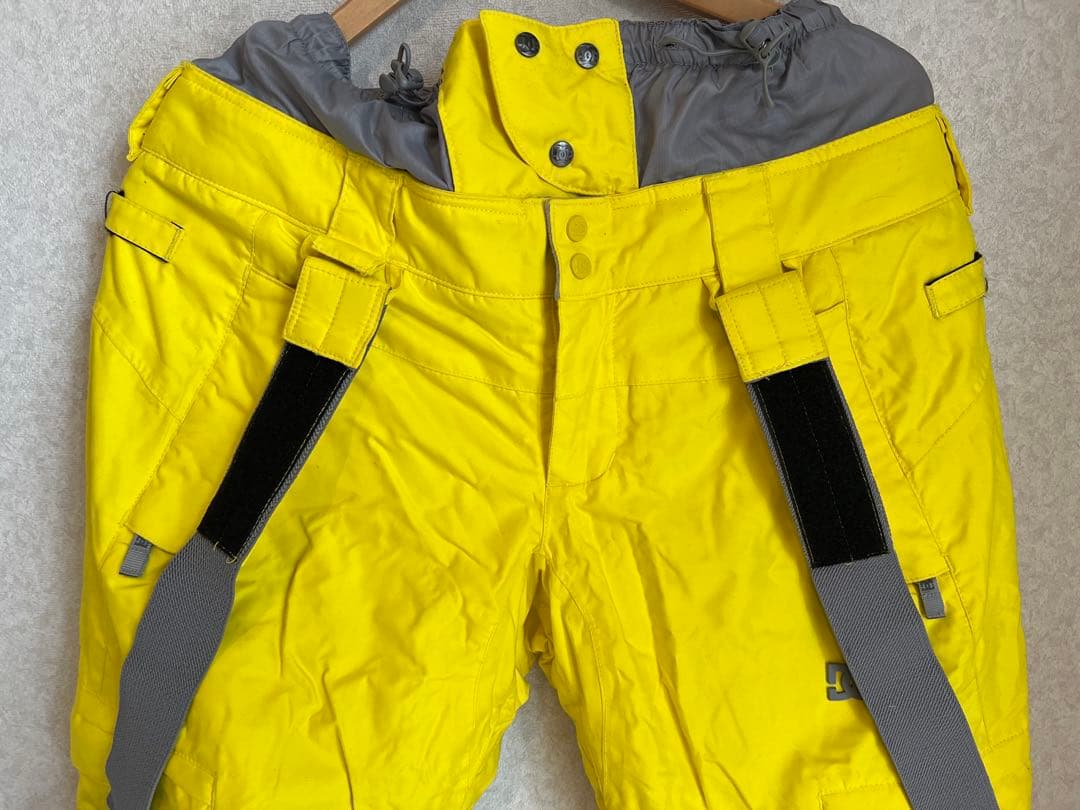 早い者勝ち！【美品】DC スキー/スノーボードウェア レディース 上下セット