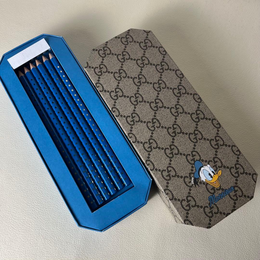 2点セット　新品未使用　GUCCI ノート　鉛筆　ディズニー　ドナルドダック