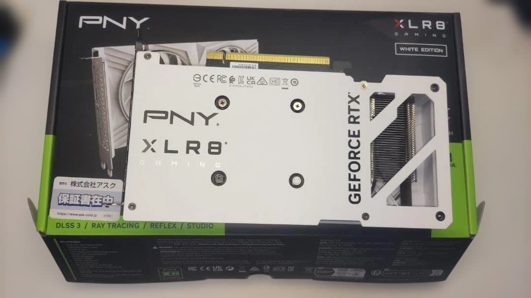 グラフィックボード・グラボ・ビデオカード GeForce RTX 4060 8GB White Edition