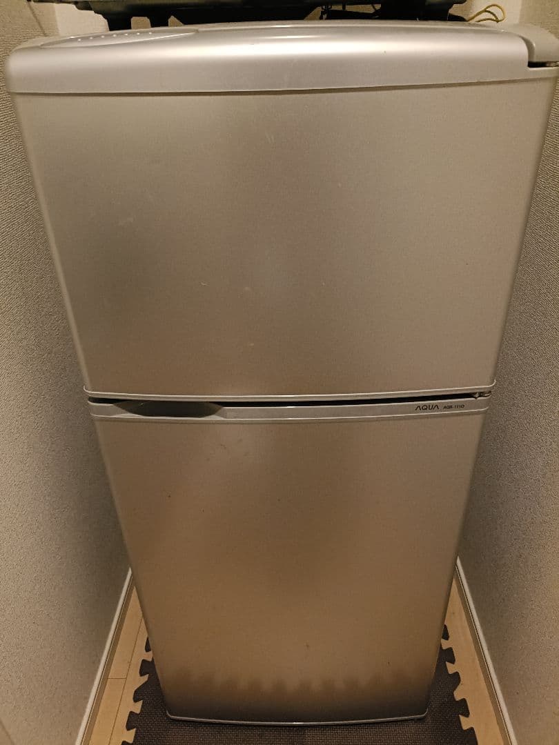 【送料無料】アクア 冷蔵庫　109L AQUA AQR-111D【9/17まで】