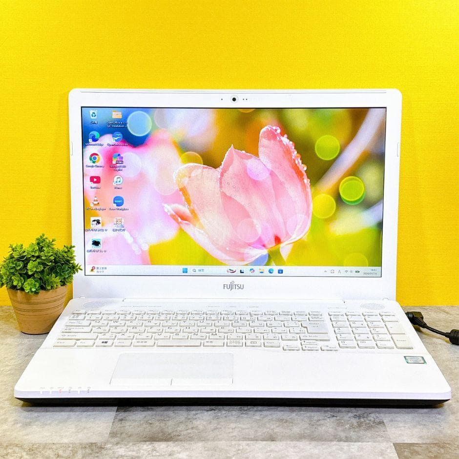 ⅰ7✨快適SSD✨Windows11 カメラ付き 薄型ノートパソコン 仕事や趣味