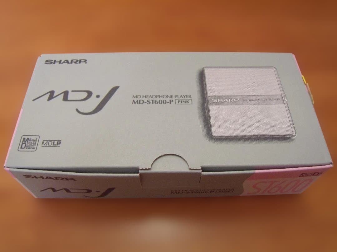 希少・新品・未使用 SHARP MD-ST600-P ポータブルMDプレーヤー