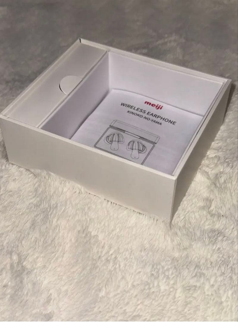 キノコの山　ワイヤレスイヤホン