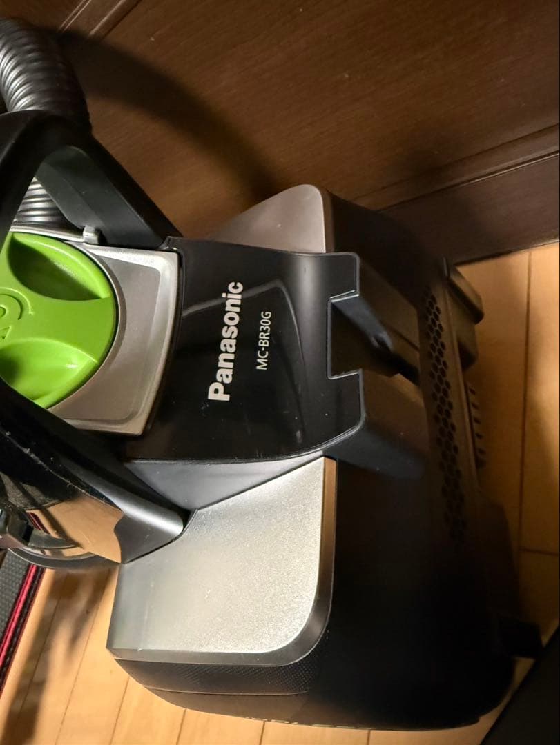 パナソニック「プチサイクロン MC-BR30G」充電式掃除機2014年製