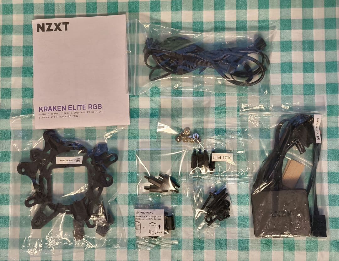 【ジャンク】NZXT KRAKEN ELITE 240 RGB。