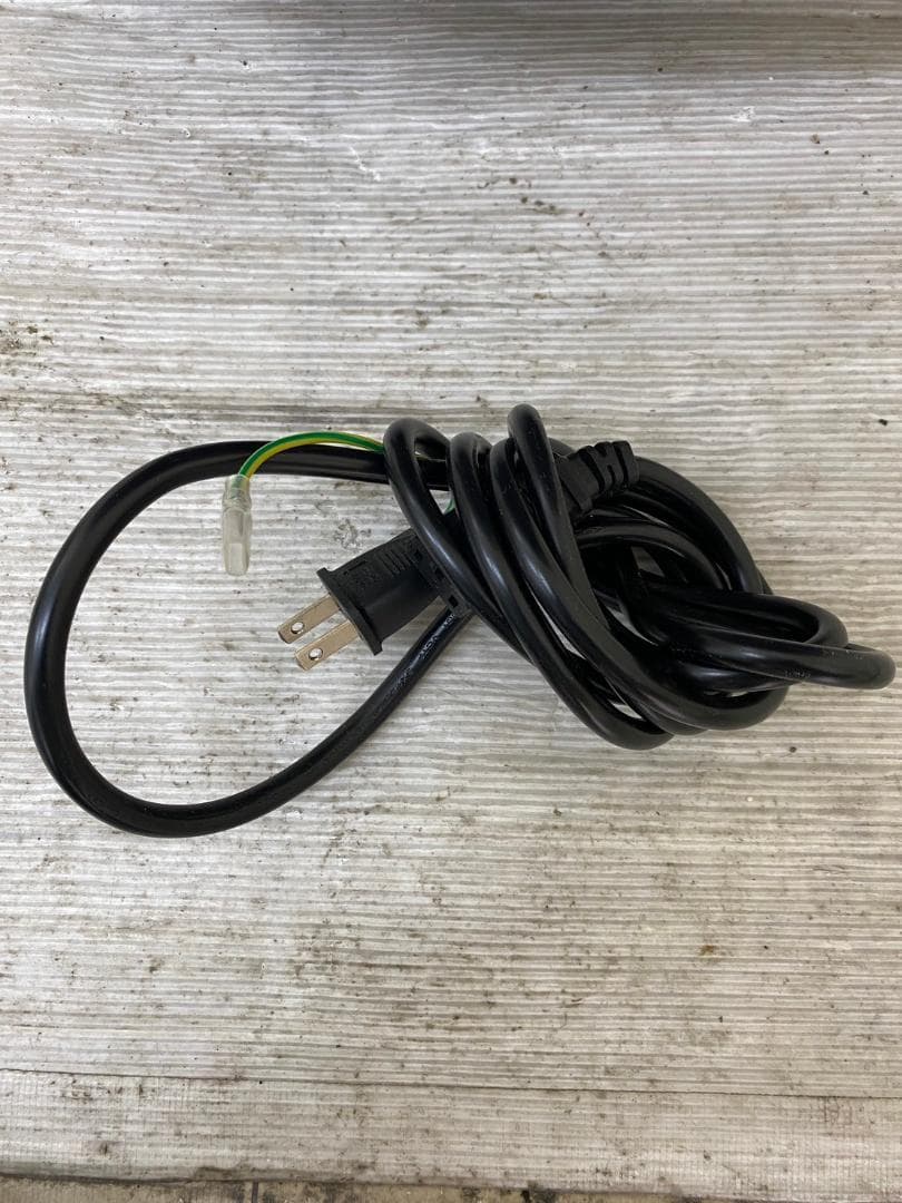 電気衣類乾燥機 シーシービー2.5kg2023年製ZJ-CD43-BK D21i