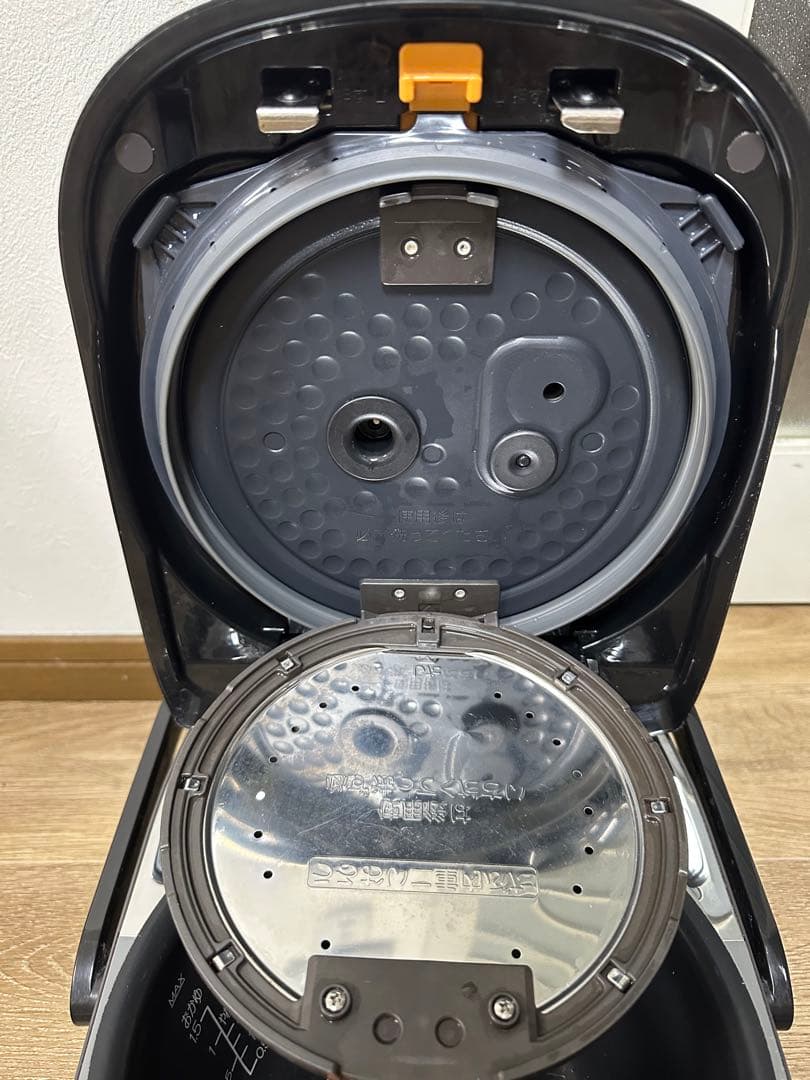 象印 圧力IH炊飯ジャーNP-WY10M 2016年製