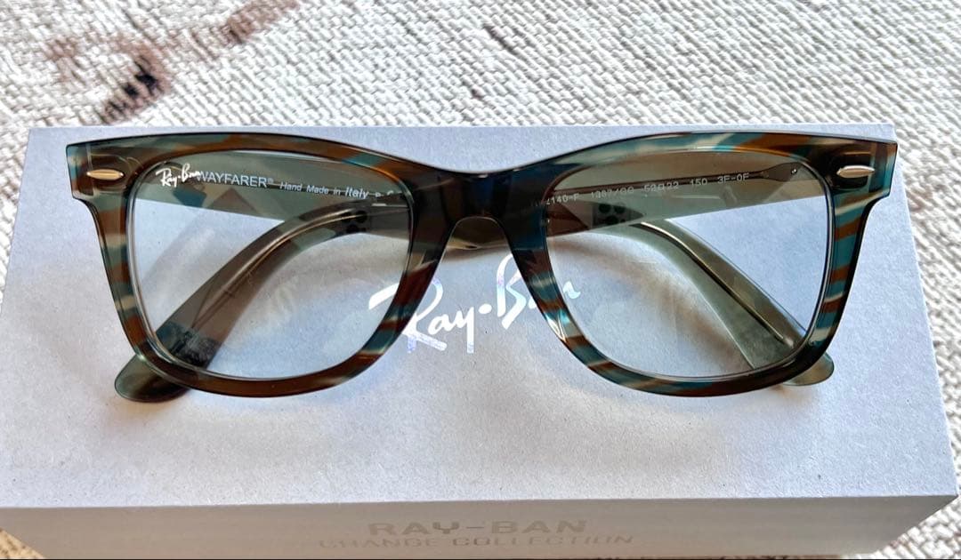 Ray-Ban Change Collection サングラス