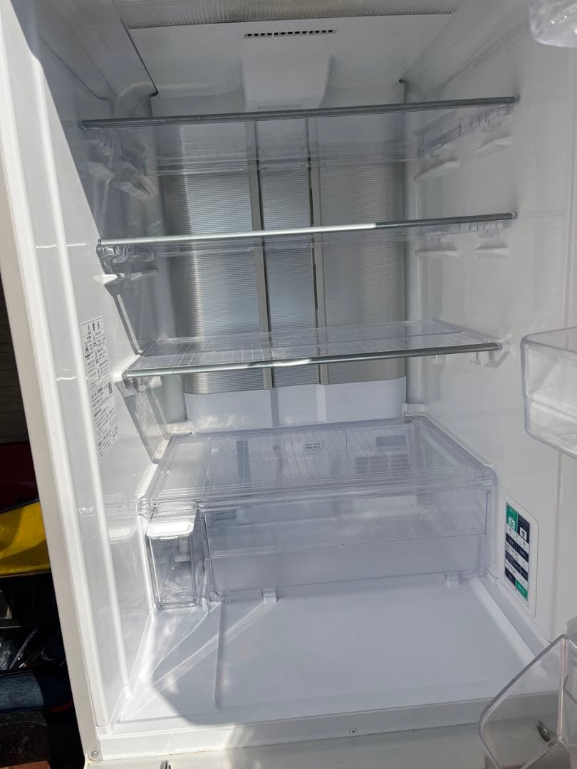 シャープ両開きプラズマクラスター冷蔵庫