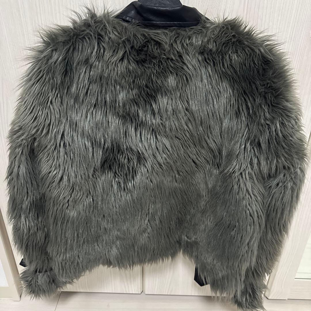 GYDA グレー ファーショートジャケット
