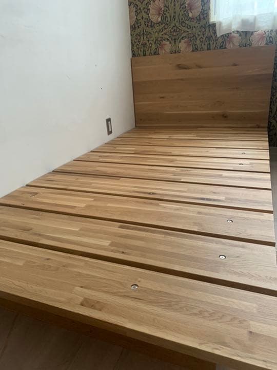 ベッドフレーム HIGHLANDER 木製ベースタイプ　送料込み