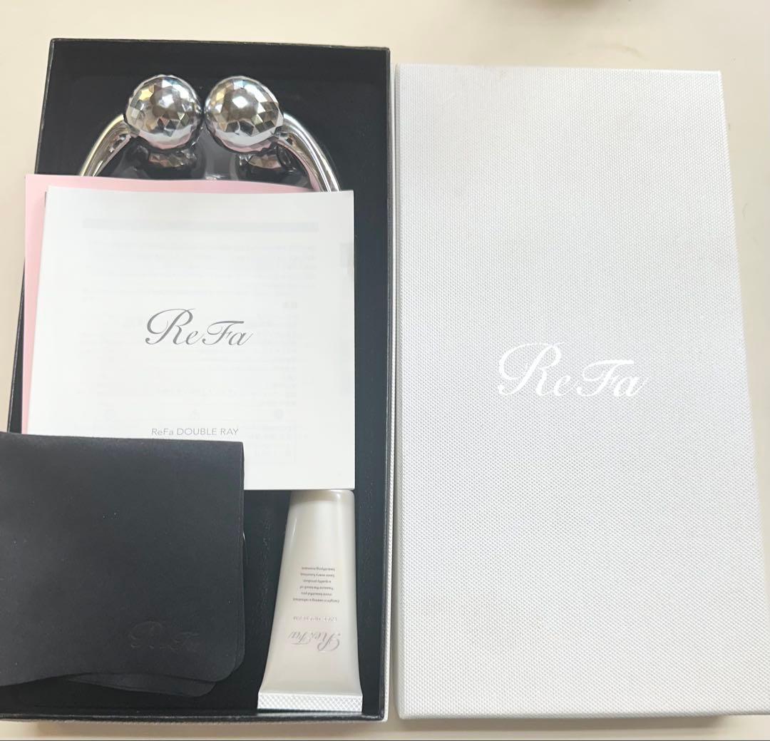 半額以下！リファReFaダブルボール美顔ローラー✨美品　定価31,680円