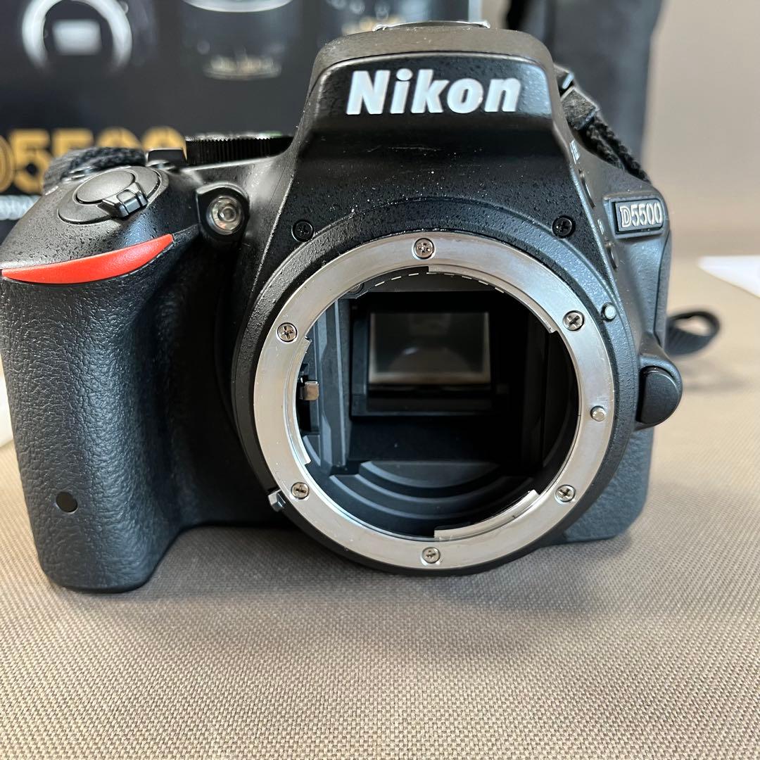 【美品】　Nikon D5500 ダブルズームキット