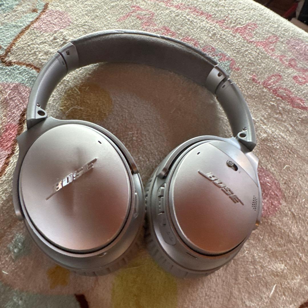 な*ー様 BOSE Quietcomfort35 IIワイヤレスイヤホンblue