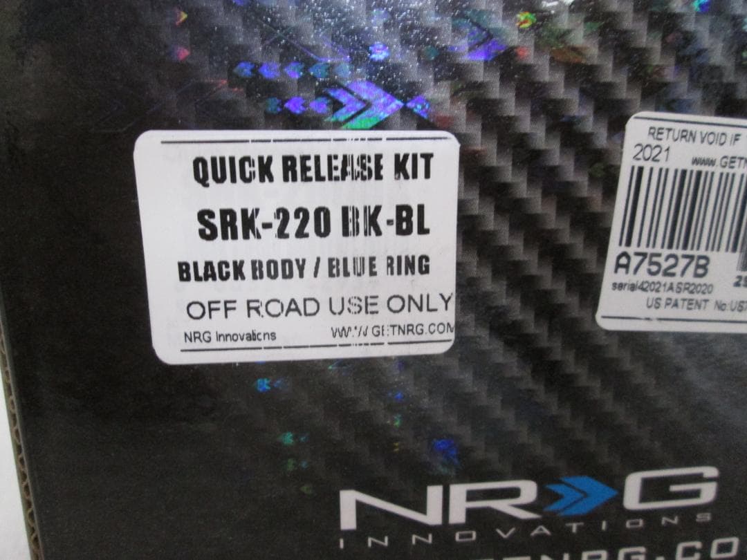 NRG SRK-220 BK-BL クイックリリース