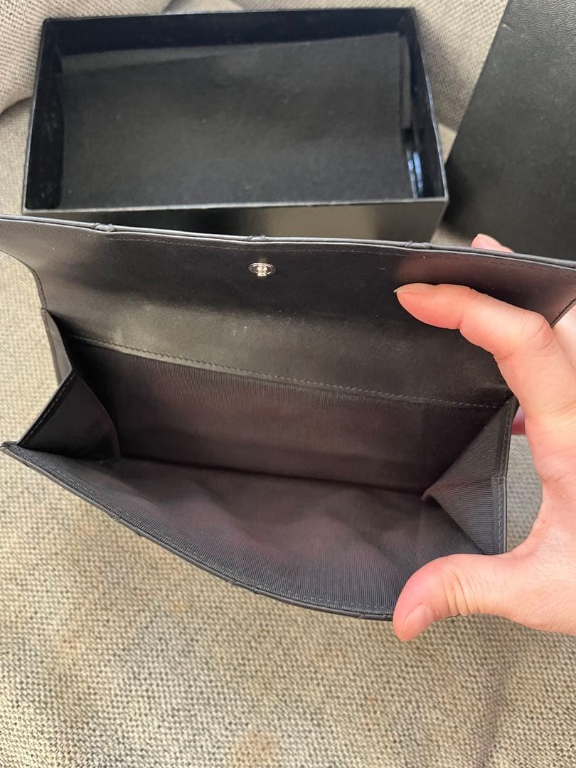 訳あり　CHANEL ブラック キルティング 長財布　ステッチ　マトラッセ