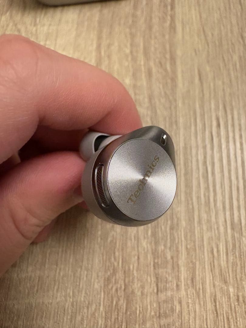 Technics ワイヤレスイヤホン EAH-AZ80