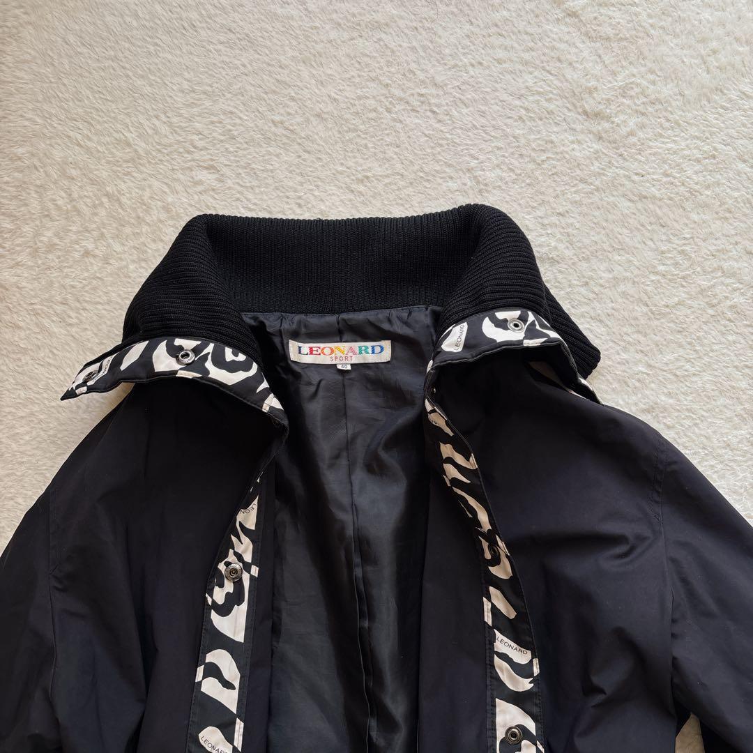 レオナールスポーツ　ナイロンコート　総柄パイピング　襟裏柄　袖リブ