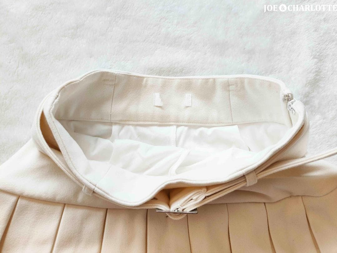 ダーリッチ darich ダブルプリーツミニスカート IVO アイボリー S