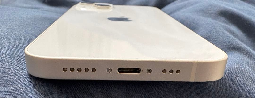 iPhone13 スターライト